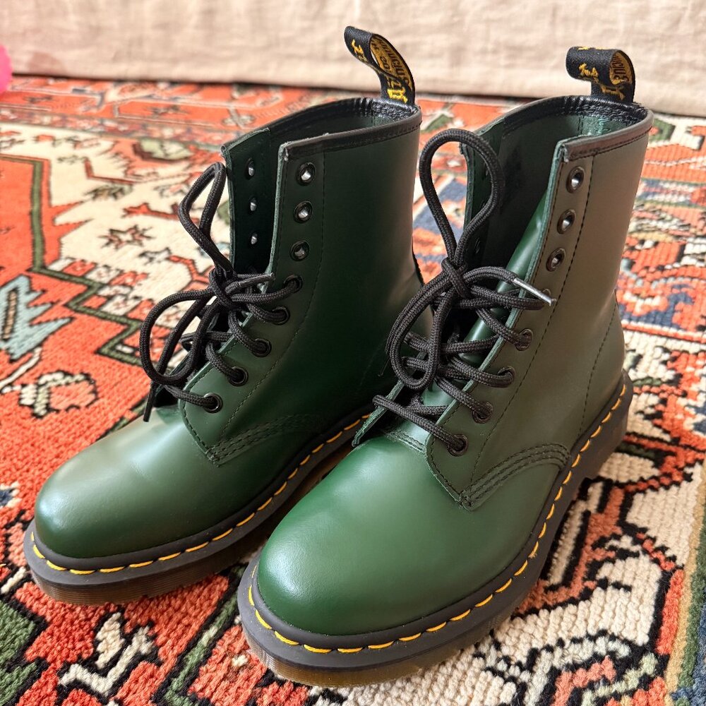 1460 Dr Martens Smooth Leather Lace Up Boots in Green